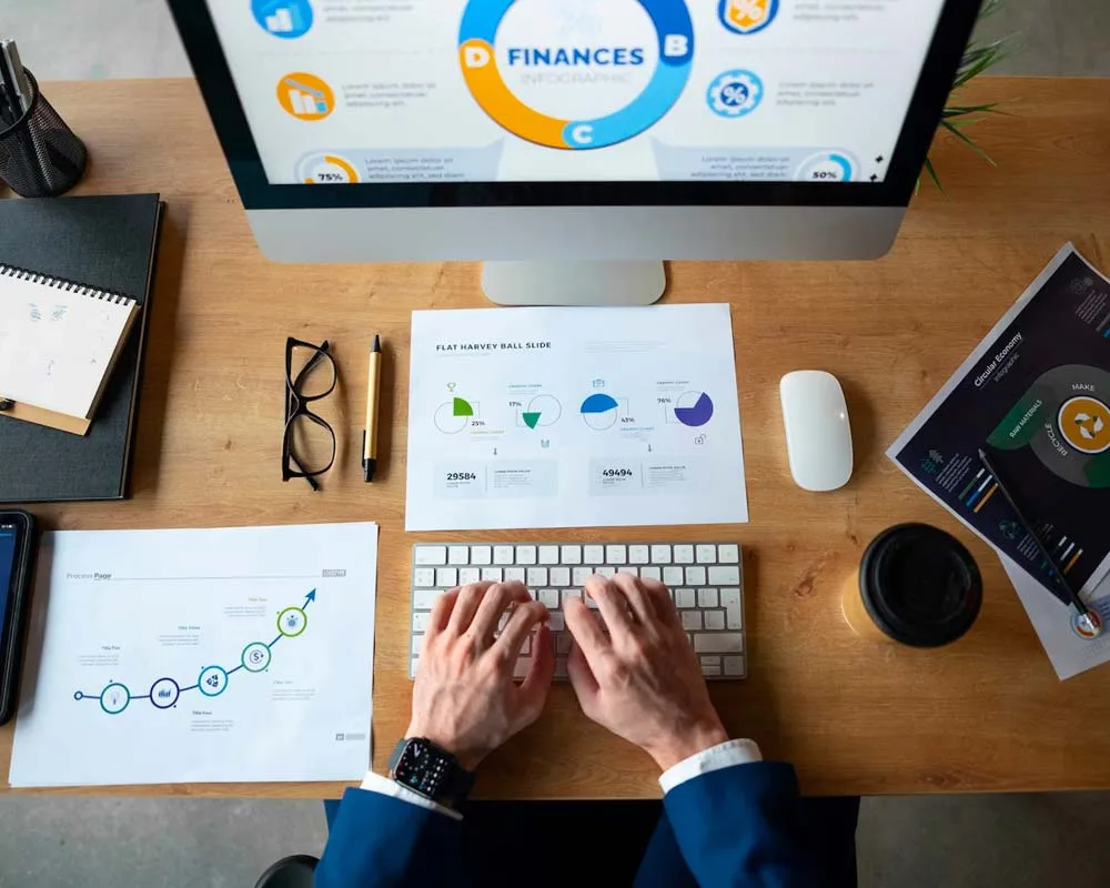 Financial Freedom in Your 30s: Myth or Master Plan? - 华体会